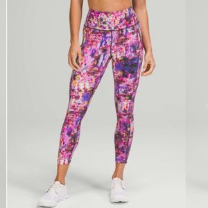 Best 25+ Deals for Lululemon Fast And Free Tight | Poshmark